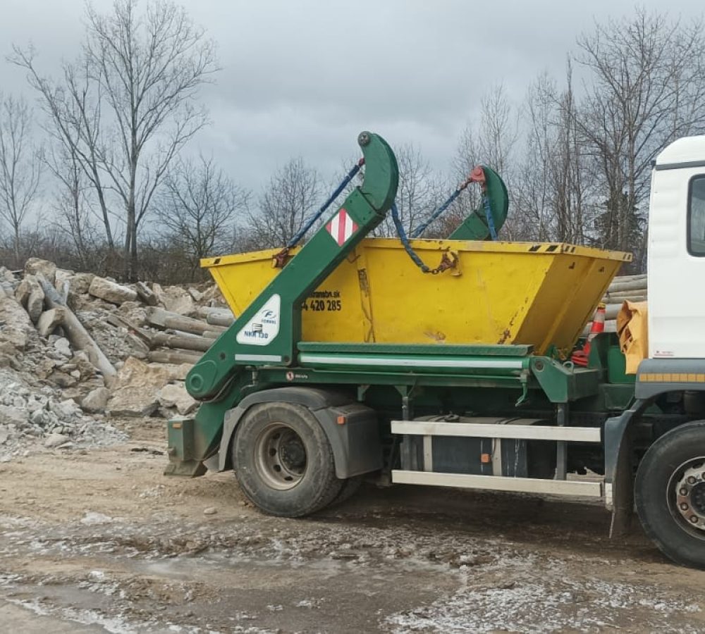 421865219_718997207031726_8320869533158058992_n